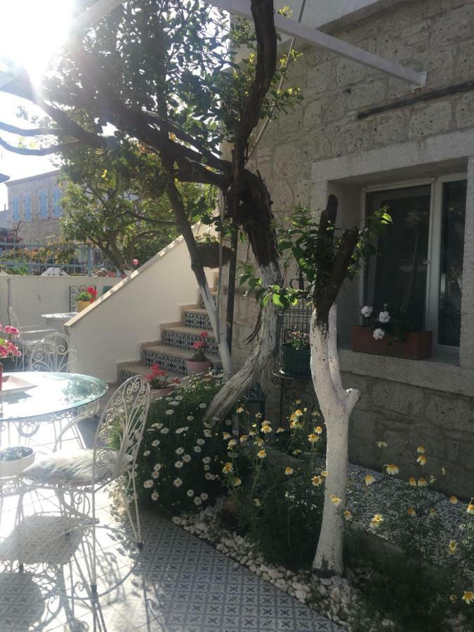 Defne Ev Hotel İzmir Exterior photo